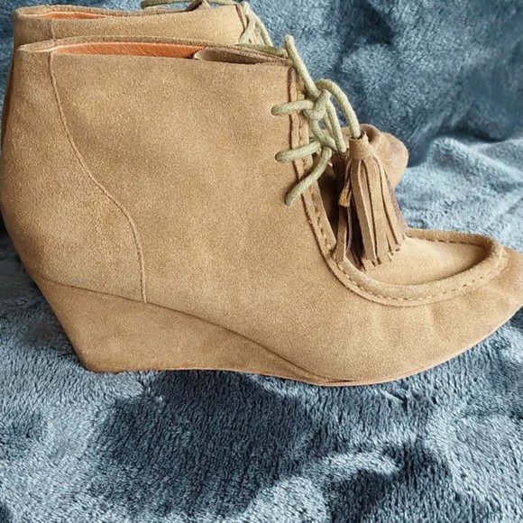 Rebecca Minkoff Suede Leather Tassel Ankle Wedge Booties, 8M - Picture 8 of 11